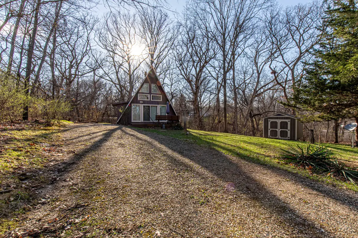 110 Indian Hills Drive, Putnam, IL 61560 - #1