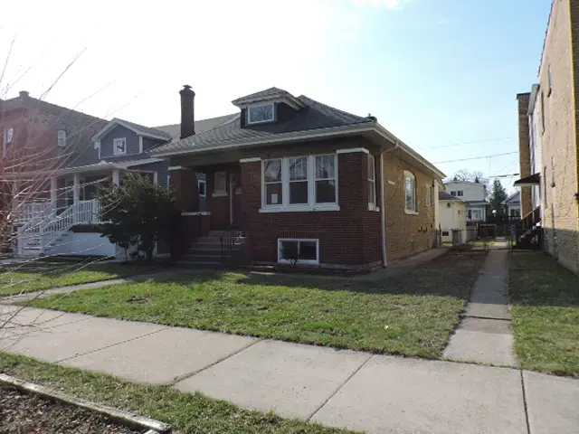 5653 W Leland Avenue, Chicago, IL 60630 - #2