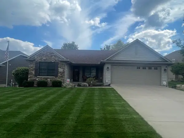 2023 E 58th Street, Davenport, IA 52807