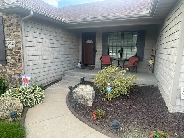 2023 E 58th Street, Davenport, IA 52807 - #2