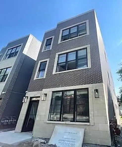 4153 S Prairie Avenue, Chicago, IL 60653 - #3