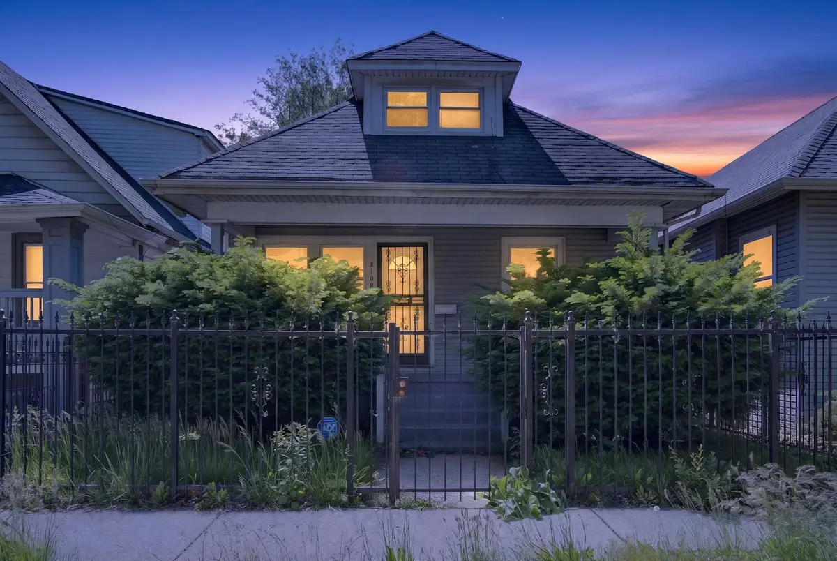 8106 S Burnham Avenue, Chicago, IL 60617 - #1