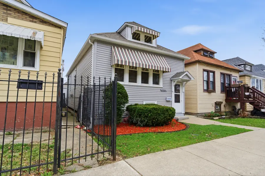 13231 S Buffalo Avenue, Chicago, IL 60633 - #3