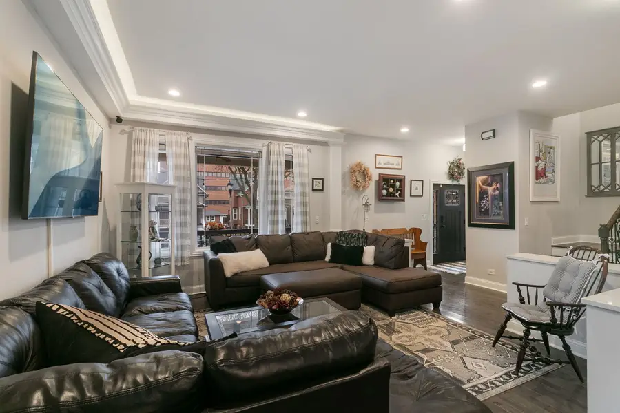 3239 Wesley Avenue, Berwyn, IL 60402 - #3