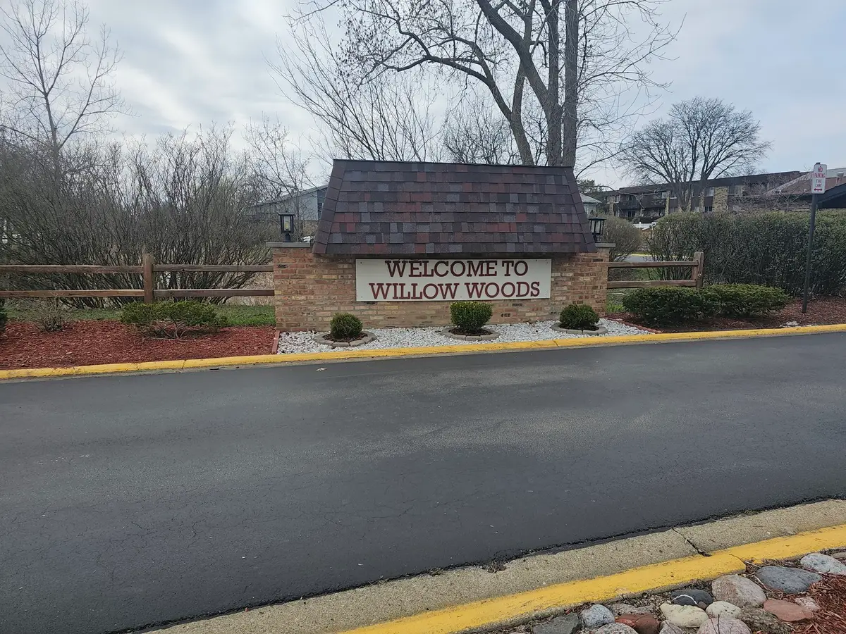 922 Old Willow Road #208, Prospect Heights, IL 60070 - #1