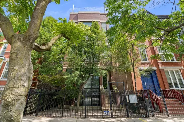 1515 N Claremont Avenue #3, Chicago, IL 60622