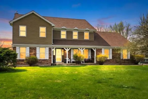 8N316 Mcgough Road, Maple Park, IL 60151