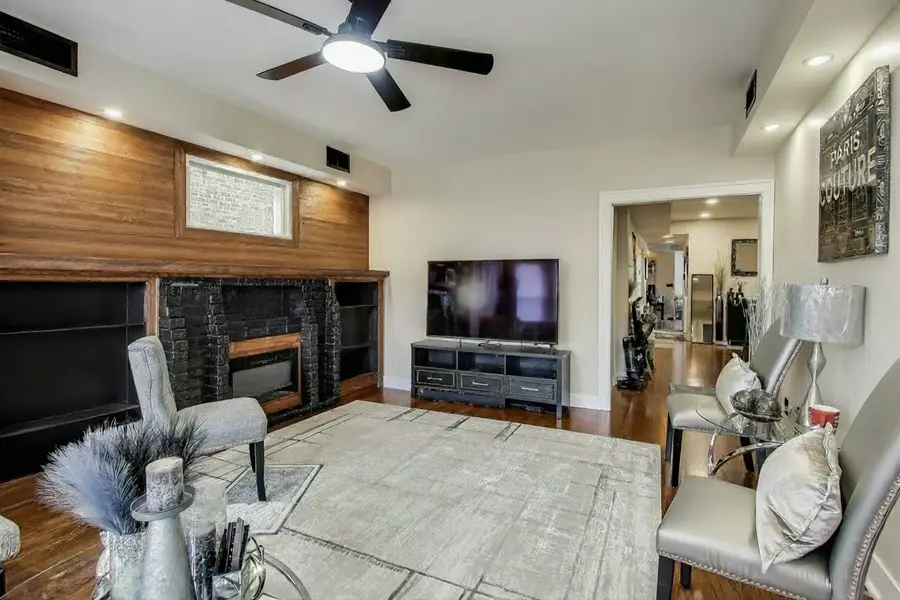 1337 S Austin Boulevard, Cicero, IL 60804 - #3