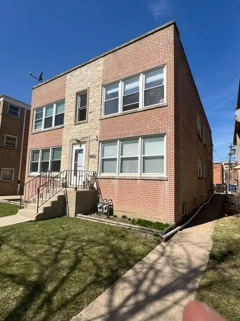 4952 Hull Street #2E, Skokie, IL 60077 - #3