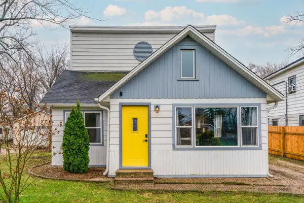 25067 W Petite Avenue, Antioch, IL 60002