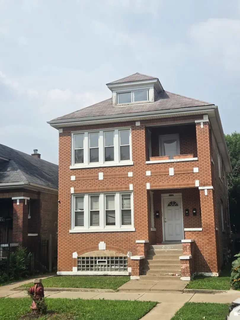 6928 S Maplewood Avenue, Chicago, IL 60629 - #1