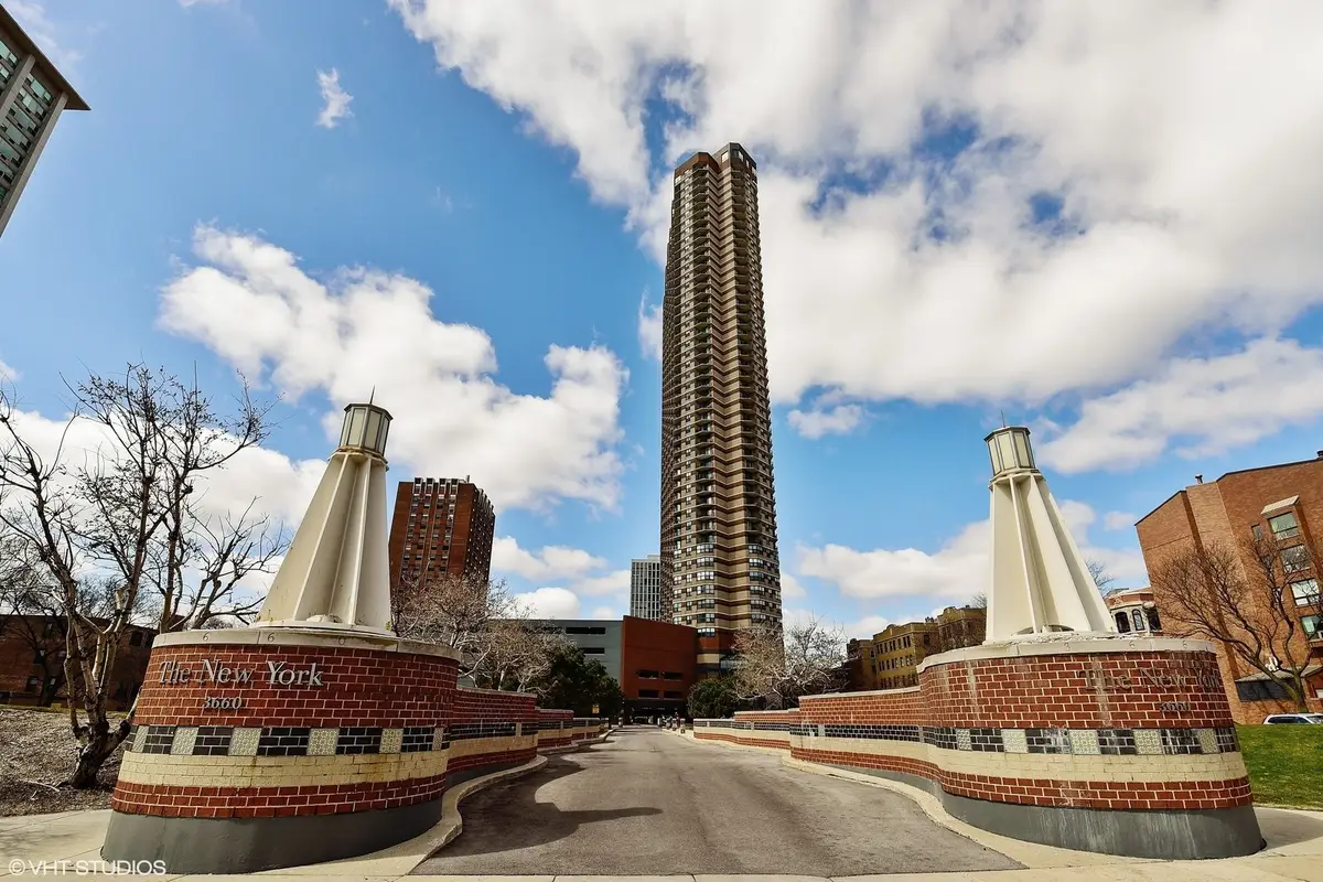 3660 N Lake Shore Drive #1613, Chicago, IL 60613 - #1