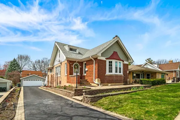 158 S Benton Street, Palatine, IL 60067