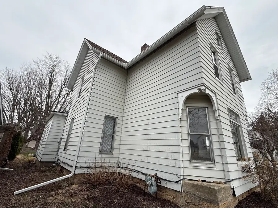 300 Holcomb Avenue, Milledgeville, IL 61051 - #2