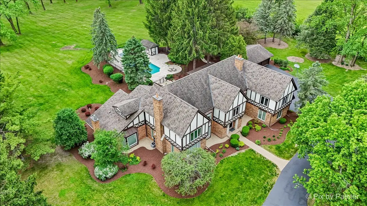 3 Auburn Lane, Barrington Hills, IL 60010 - #1