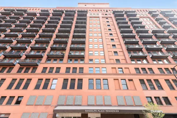 165 N Canal Street #1129, Chicago, IL 60606