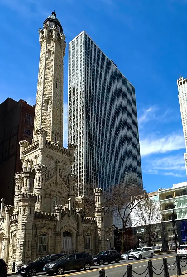 111 E Chestnut Street #17K, Chicago, IL 60611