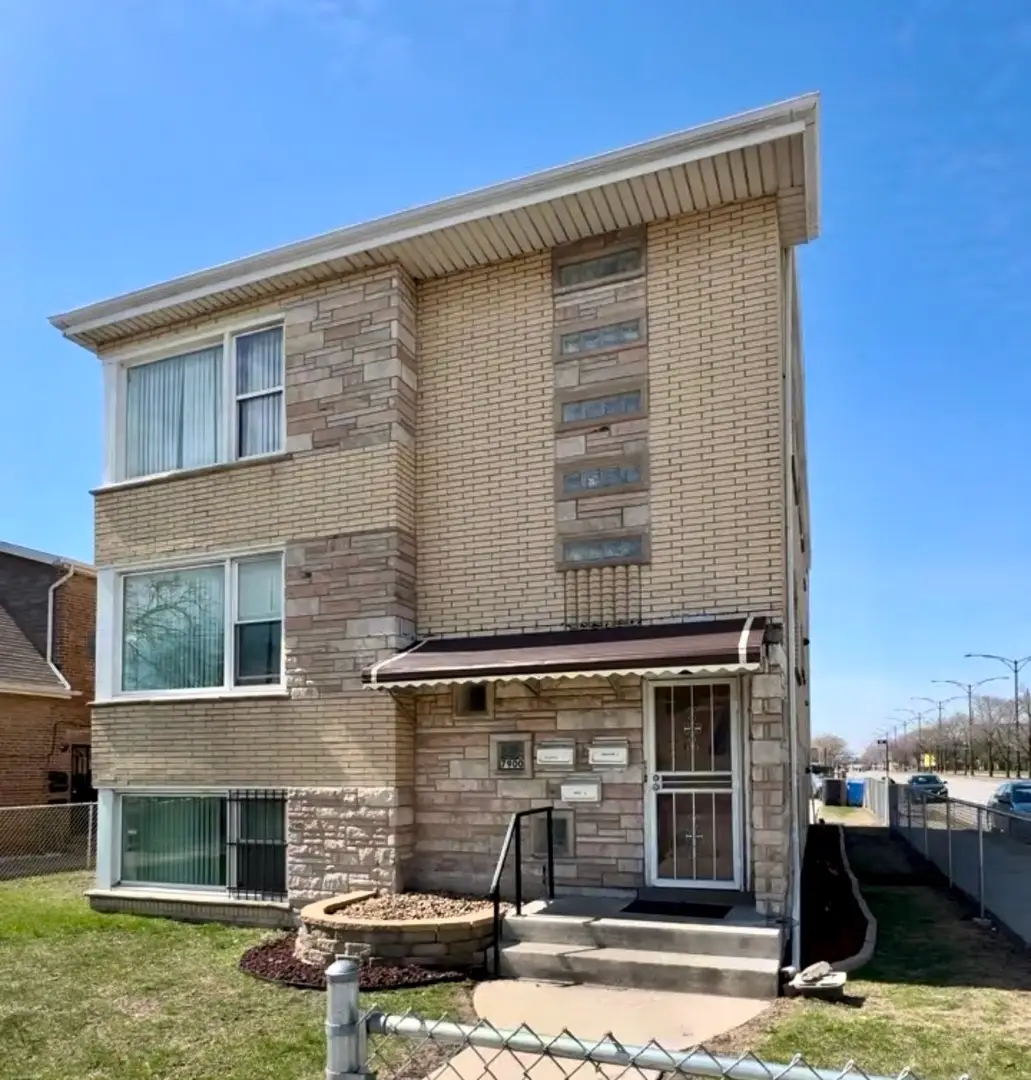 7900 S Richmond Street, Chicago, IL 60652 - #1