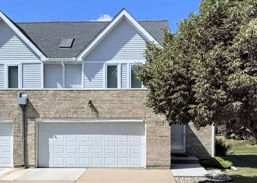 9400 Lindsay Street, Orland Hills, IL 60487 - #1