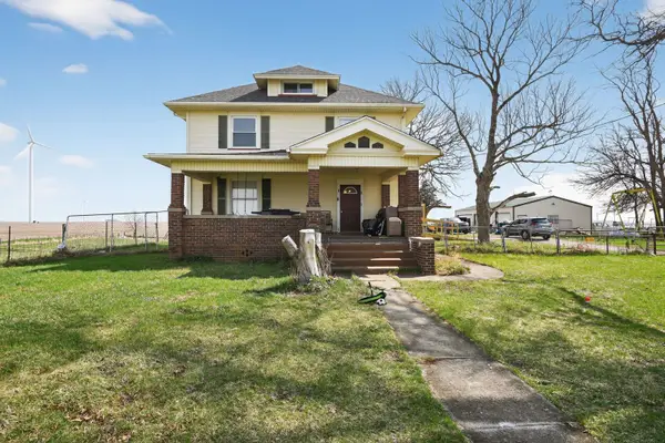 78 E 1180th Street, Altona, IL 61414