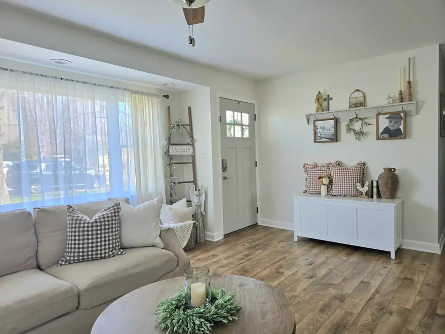 344 Douglas Road, Batavia, IL 60510 - #3