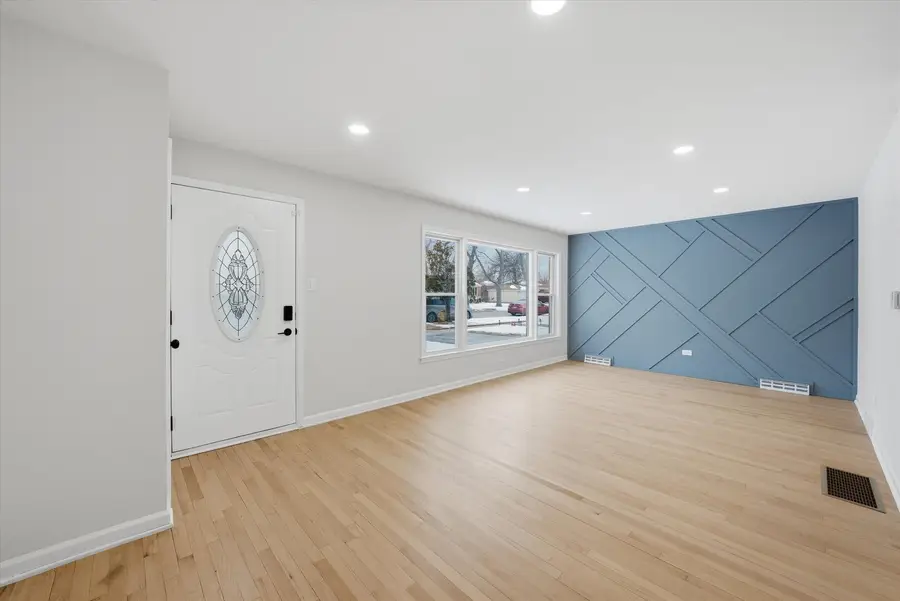 14223 University Avenue, Dolton, IL 60419 - #3