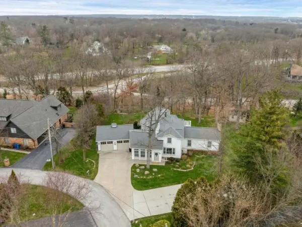 10 Deerpath Lane, Palos Park, IL 60464