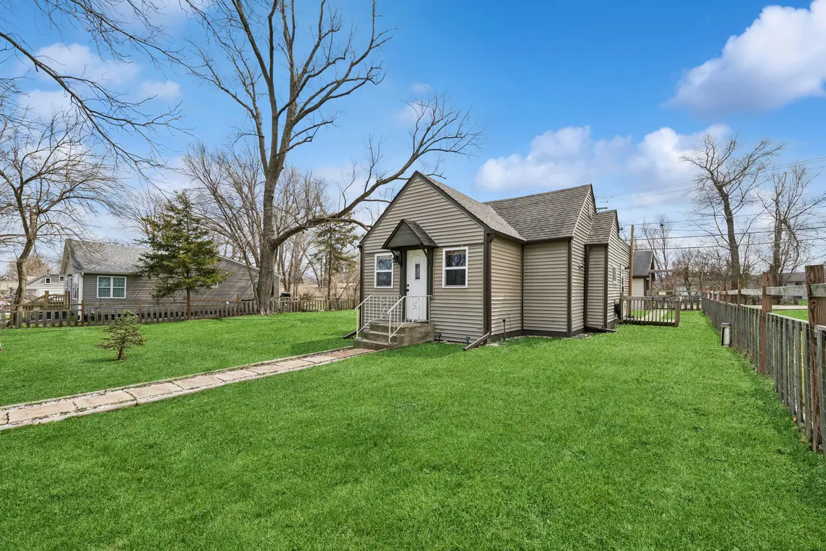 5313 Cleveland Drive, McHenry, IL 60050 - #1