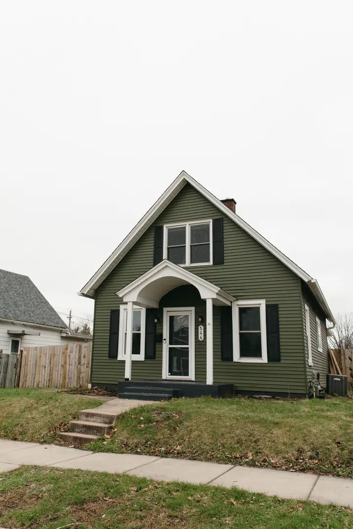 544 24th Avenue, Moline, IL 61265 - #2