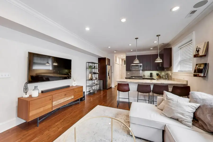 2701 N Wilton Avenue #1, Chicago, IL 60614 - #2