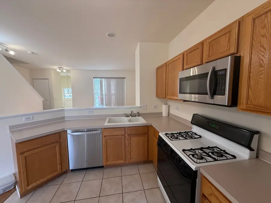 1585 Spencer Court, Gurnee, IL 60031 - #3