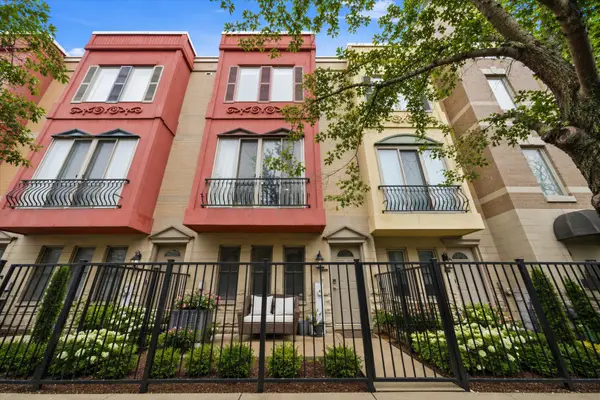 527 N Peoria Street, Chicago, IL 60642