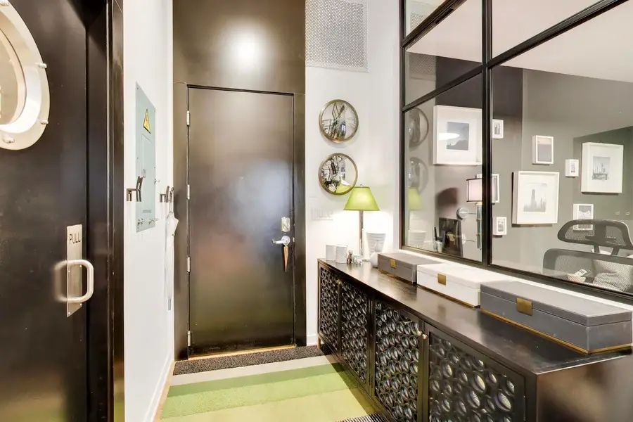 547 S Clark Street #1403, Chicago, IL 60605 - #2