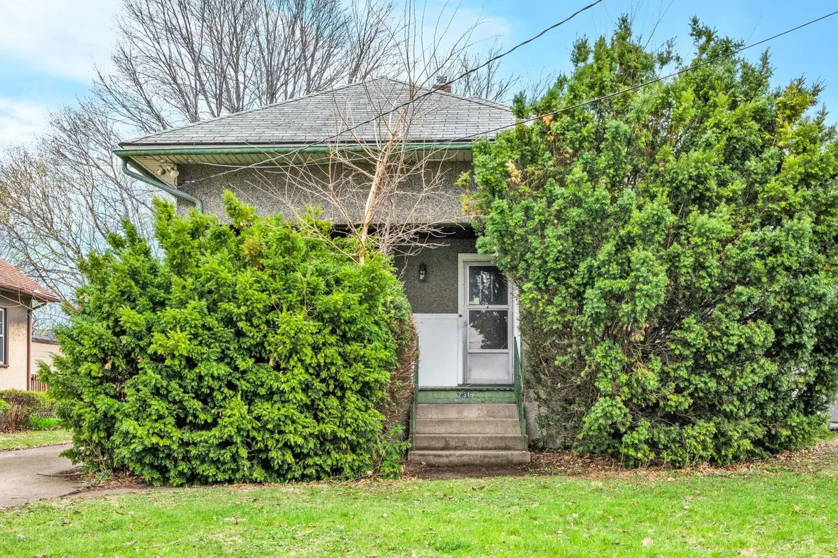 2319 5th Street, Peru, IL 61354 - #1