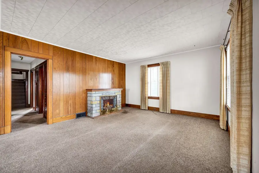 2319 5th Street, Peru, IL 61354 - #2