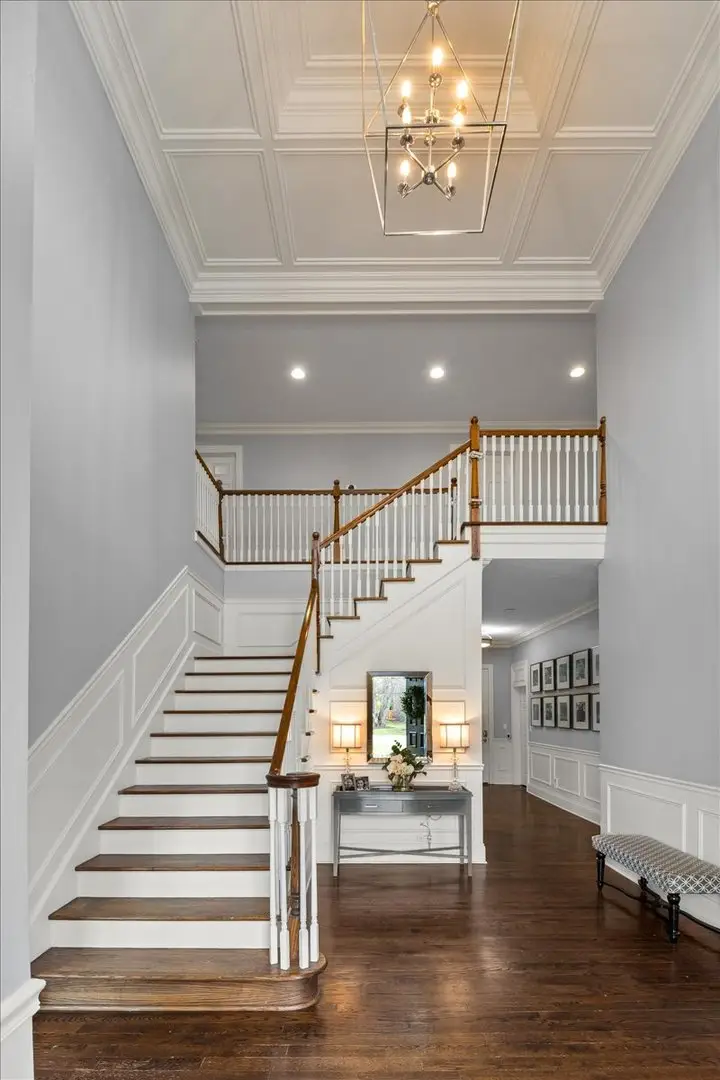 1045 Woodlawn Road, Glenview, IL 60025 - #3