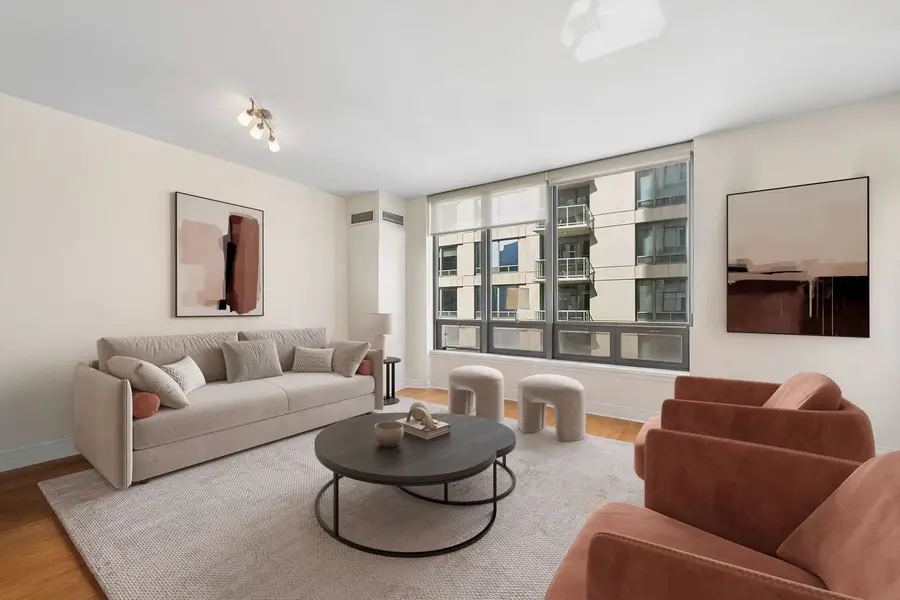 600 N Lake Shore Drive #1910, Chicago, IL 60611 - #2