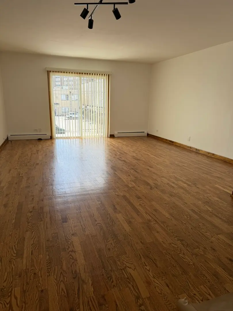 905 Graceland Avenue #7, Des Plaines, IL 60016 - #2