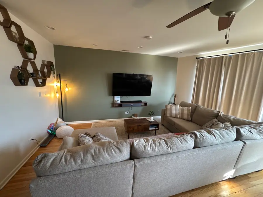 4012 S Western Avenue #2, Chicago, IL 60609 - #2