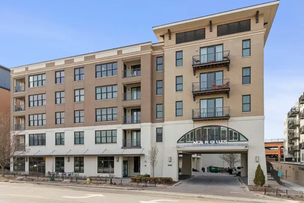 940 Maple Avenue #207, Downers Grove, IL 60515