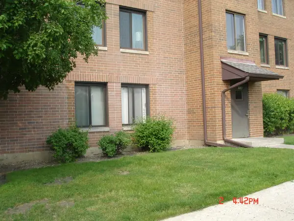 708 N Briar Hill Lane #2, Addison, IL 60101