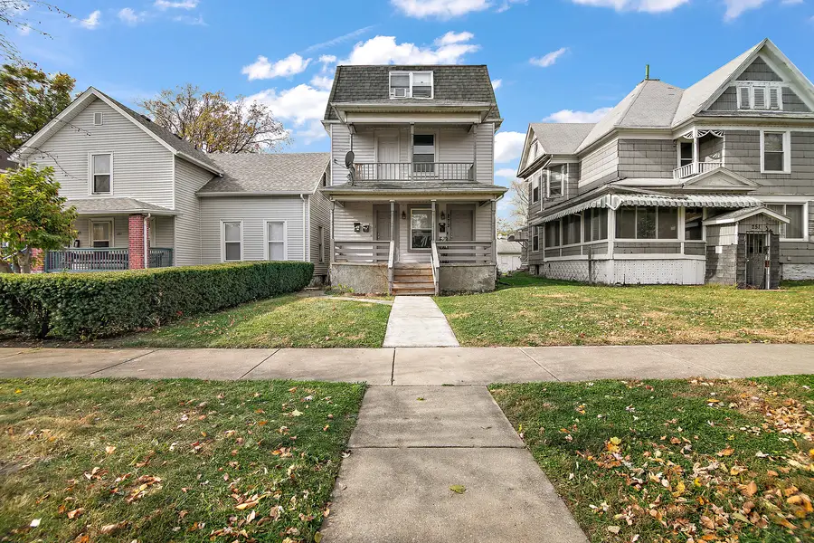 273 S 3rd Avenue, Kankakee, IL 60901 - #2
