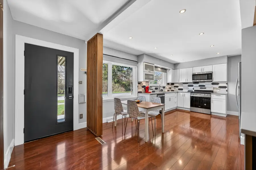 315 N Kenilworth Avenue, Elmhurst, IL 60126 - #2