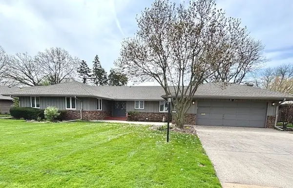 1850 Kensington Place, Aurora, IL 60506
