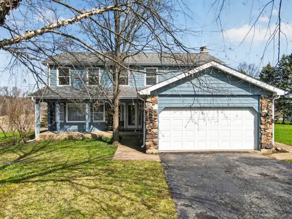 900 Glen Oak Drive, Sleepy Hollow, IL 60118