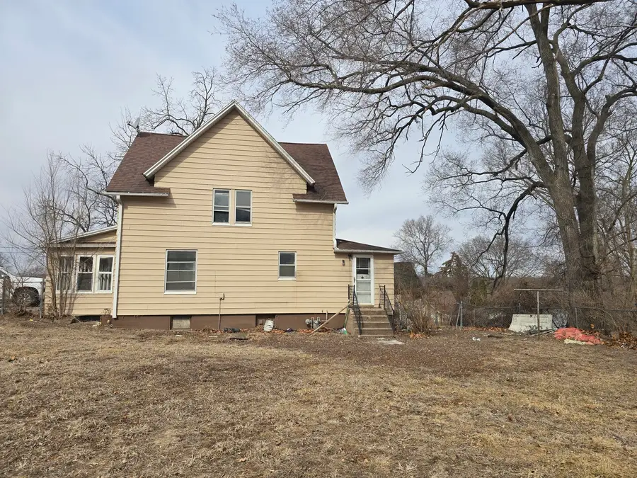 302 N Bluff Street, Albany, IL 61230 - #2