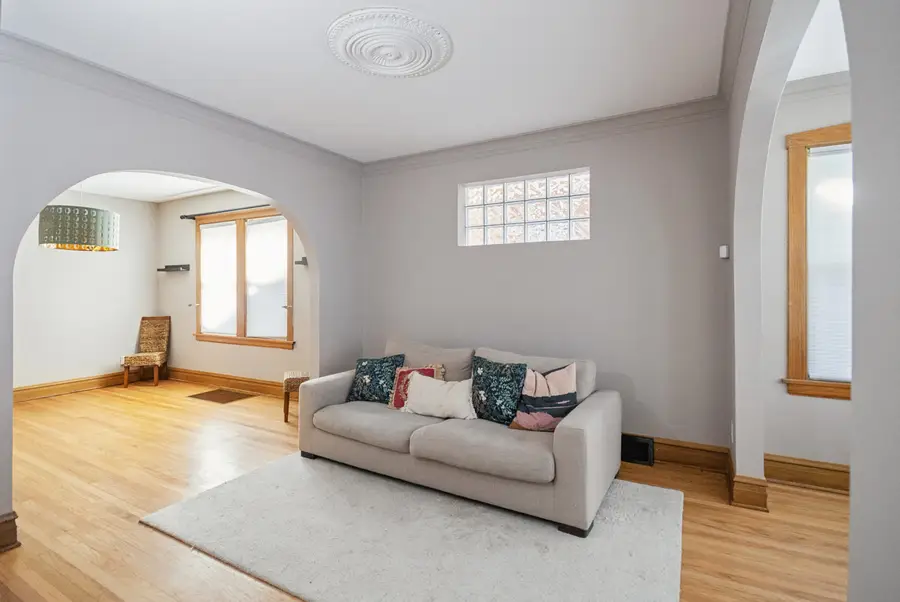 1403 Kenilworth Avenue, Berwyn, IL 60402 - #3