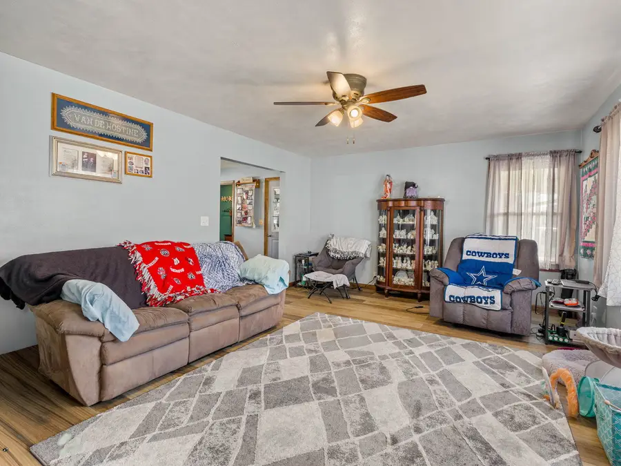 1317 7th Avenue, Erie, IL 61250 - #2