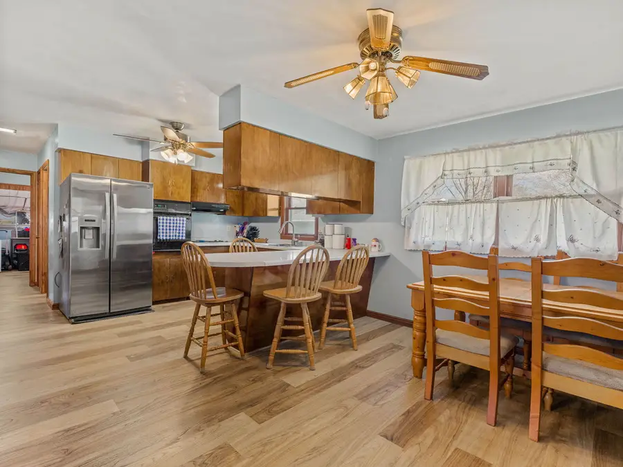 1317 7th Avenue, Erie, IL 61250 - #3