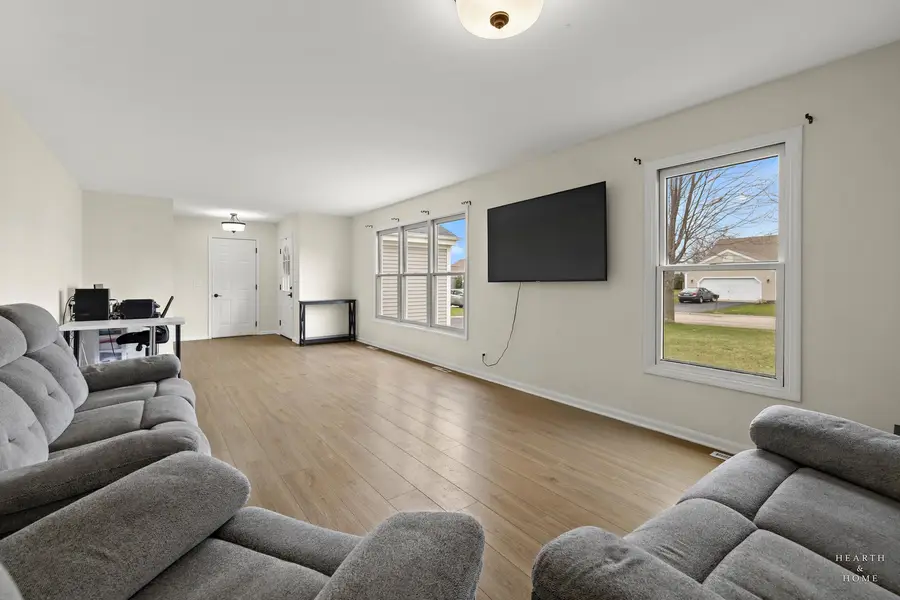 831 Chestnut Court, Marengo, IL 60152 - #3